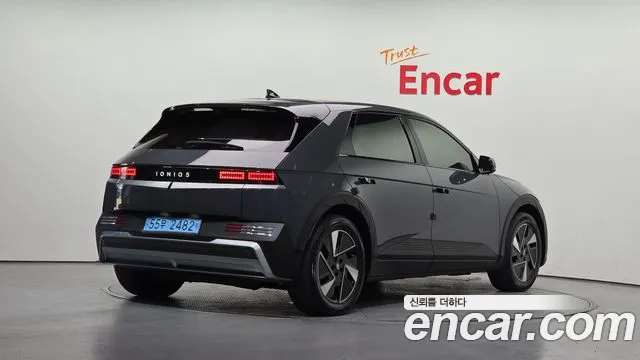 Hyundai IONIQ 5 2024 thumb 2