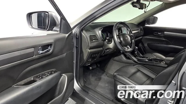 Renault-KoreaSamsung Koleos 2018 thumb 10