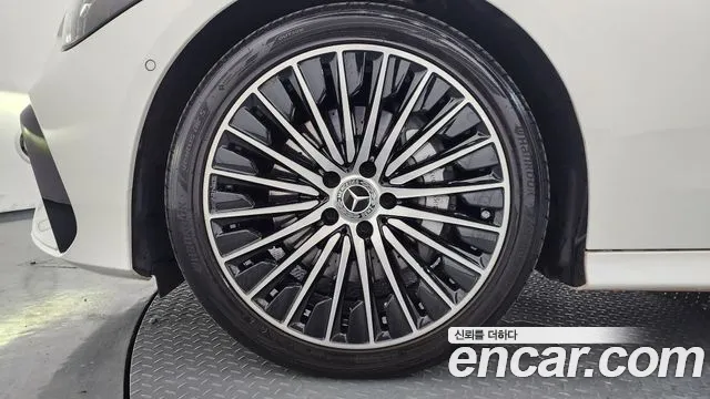 Mercedes-Benz CLE-Class 2025 thumb 5