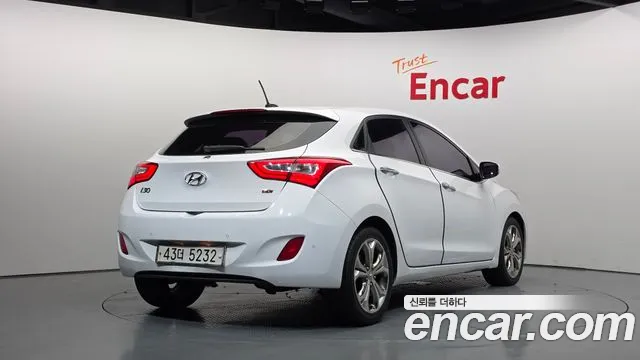 Hyundai i30 2013 thumb 2