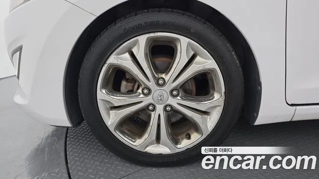 Hyundai i30 2013 thumb 5