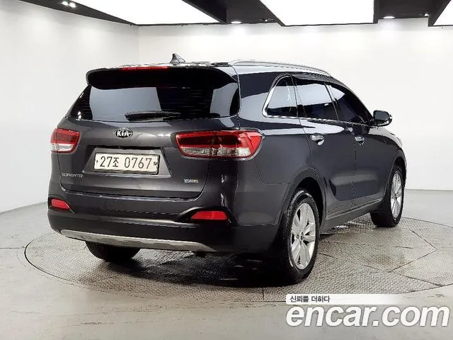 Kia Sorento 2016 thumb 4
