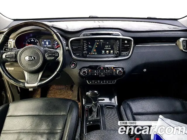 Kia Sorento 2016 thumb 5