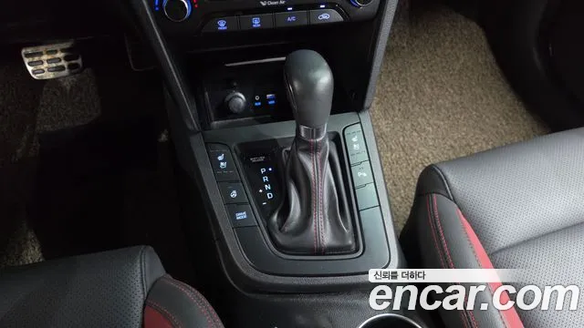 Hyundai Avante 2018 thumb 9