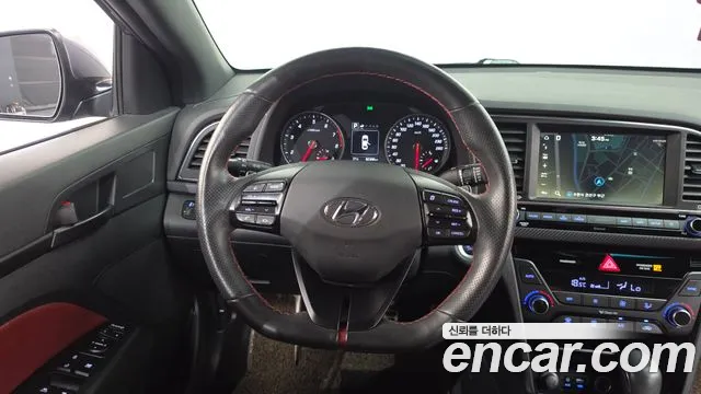 Hyundai Avante 2018 thumb 12
