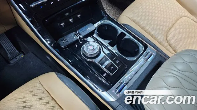 Kia Carnival 2023 thumb 9