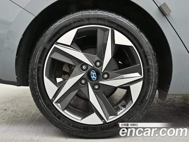 Hyundai Avante 2020 thumb 5
