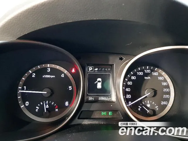 Hyundai Santa Fe 2016 thumb 7