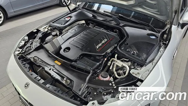 Mercedes-Benz AMG GT 2019 thumb 6