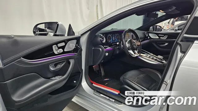 Mercedes-Benz AMG GT 2019 thumb 10