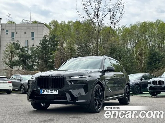 BMW X7 2026 thumb 3
