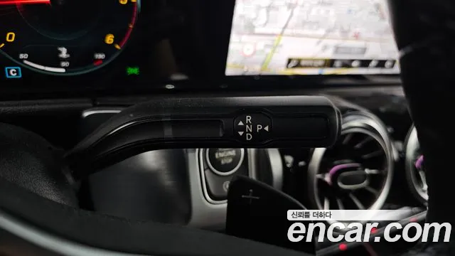 Mercedes-Benz GLB 2022 thumb 9