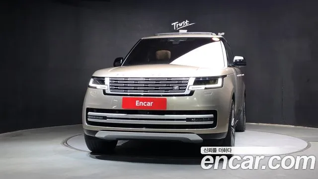 Land Rover Range Rover 2022 thumb 3