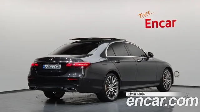 Mercedes-Benz E-Класс 2021 thumb 2