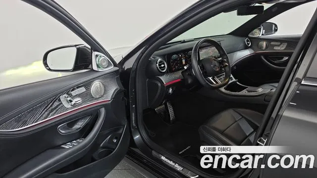 Mercedes-Benz E-Класс 2021 thumb 10