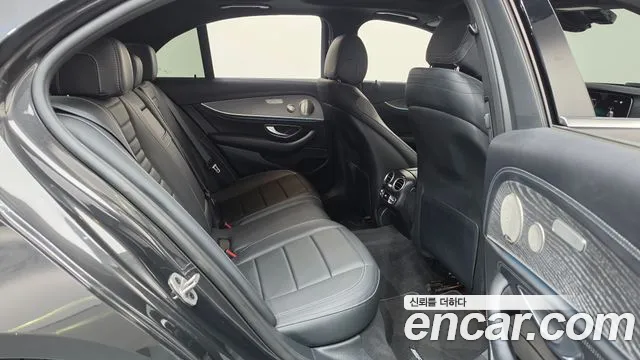 Mercedes-Benz E-Класс 2021 thumb 11