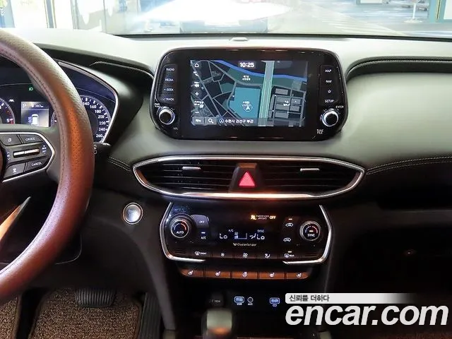 Hyundai Santa Fe 2019 thumb 11