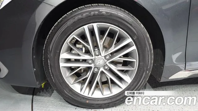 Hyundai Grandeur 2019 thumb 5