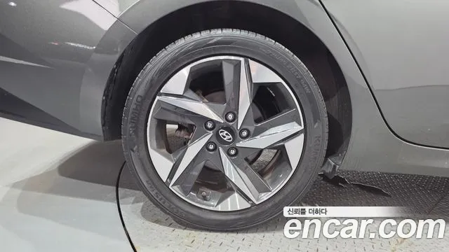Hyundai Avante 2021 thumb 5