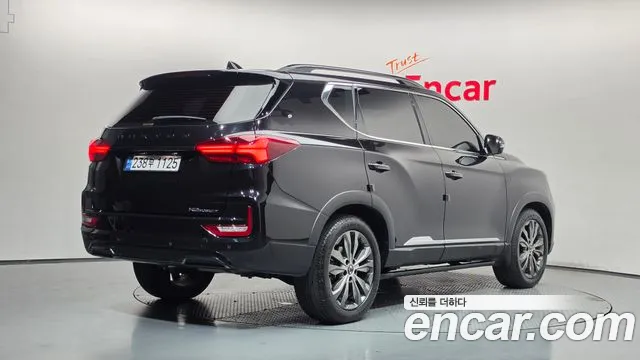 KG_Mobility_Ssangyong Rexton 2024 thumb 2