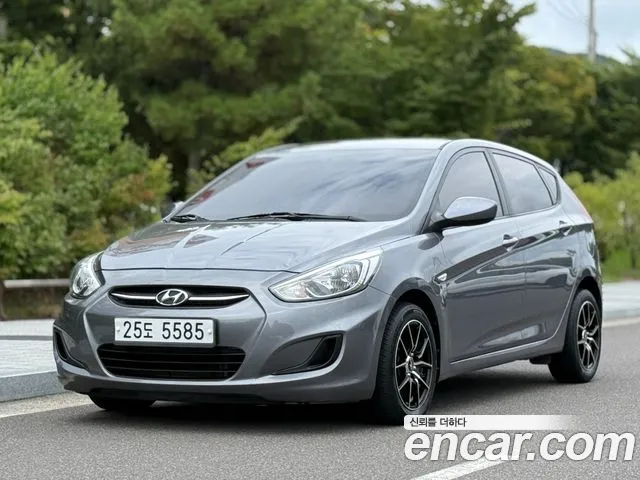 Hyundai Accent 2015 thumb 3