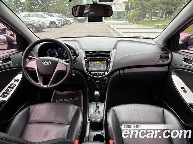 Hyundai Accent 2015 thumb 7