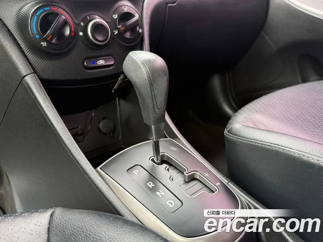 Hyundai Accent 2015 thumb 9