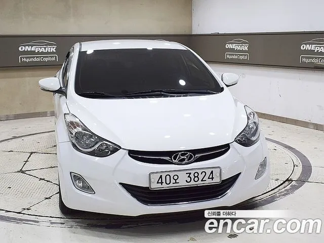 Hyundai Avante 2011 thumb 2