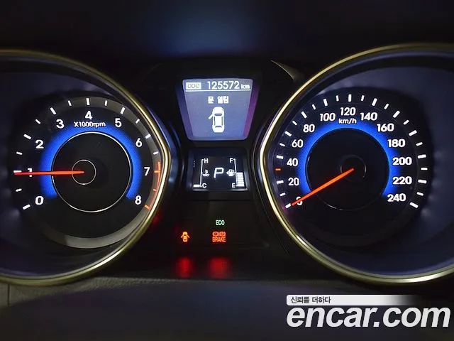 Hyundai Avante 2011 thumb 6