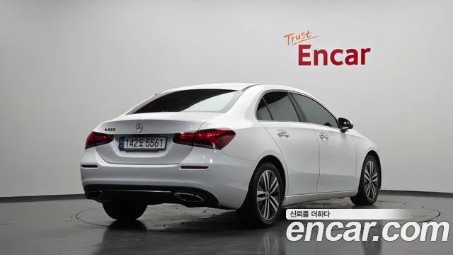 Mercedes-Benz A-Класс 2021 thumb 2