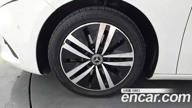 Mercedes-Benz A-Класс 2021 thumb 5