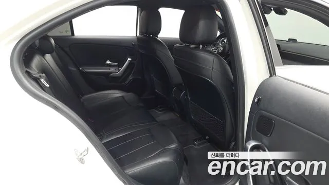 Mercedes-Benz A-Класс 2021 thumb 11