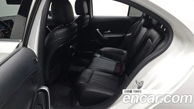 Mercedes-Benz A-Класс 2021 thumb 12