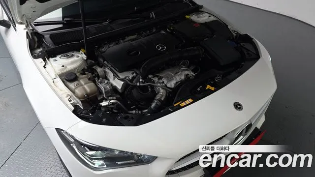 Mercedes-Benz CLA 2021 thumb 5