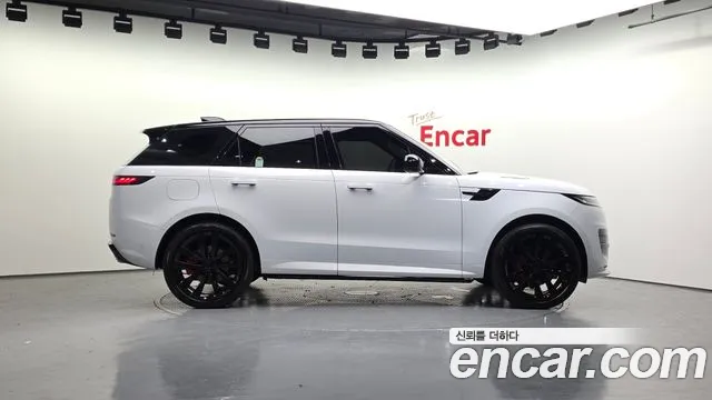 Land Rover Range Rover Sport 2026 thumb 5