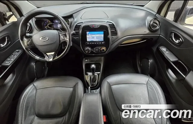 Renault-KoreaSamsung Captur 2015 thumb 7