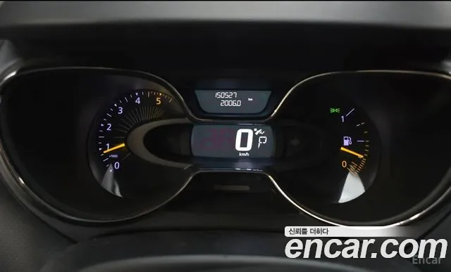 Renault-KoreaSamsung Captur 2015 thumb 8