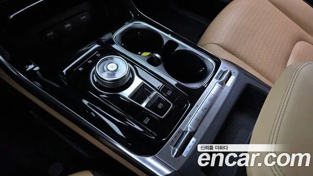 Kia Carnival 2021 thumb 9