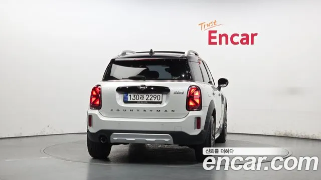 MINI Countryman 2023 thumb 4