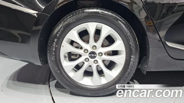 Kia K8 2022 thumb 5