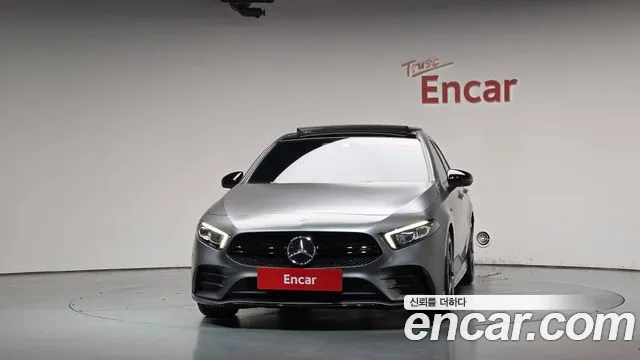Mercedes-Benz A-Класс 2023 thumb 2