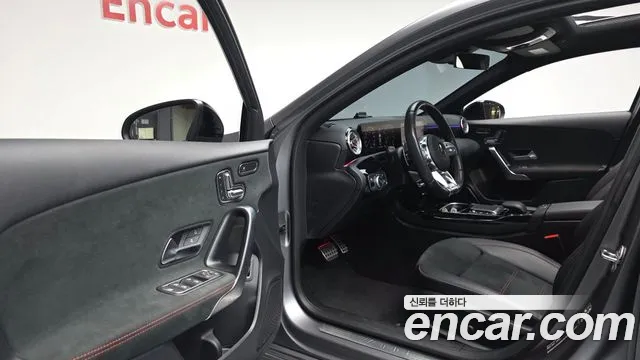 Mercedes-Benz A-Класс 2023 thumb 9