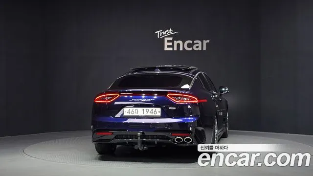 Kia Stinger 2019 thumb 4