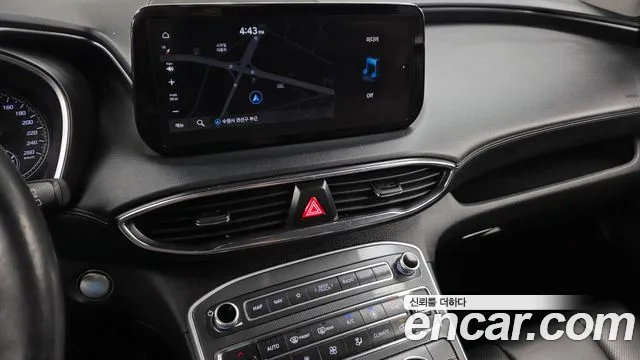 Hyundai Santa Fe 2021 thumb 12
