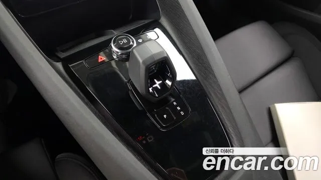 Polestar 2 2022 thumb 9