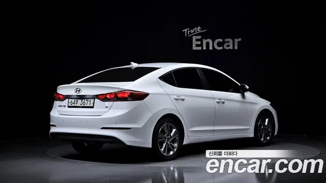 Hyundai Avante 2017 thumb 2