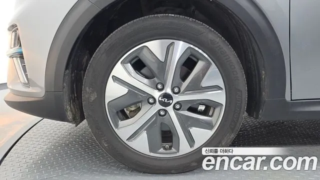 Kia Niro 2021 thumb 4