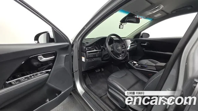 Kia Niro 2021 thumb 9