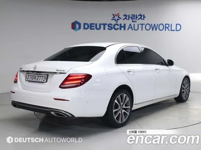 Mercedes-Benz E-Класс 2019 thumb 2