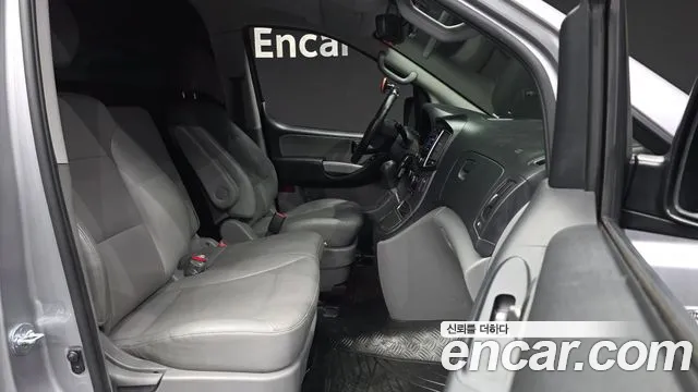 Hyundai Starex 2021 thumb 11